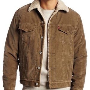 Levi’s Men’s Sherpa Jacket - Perfect condition.